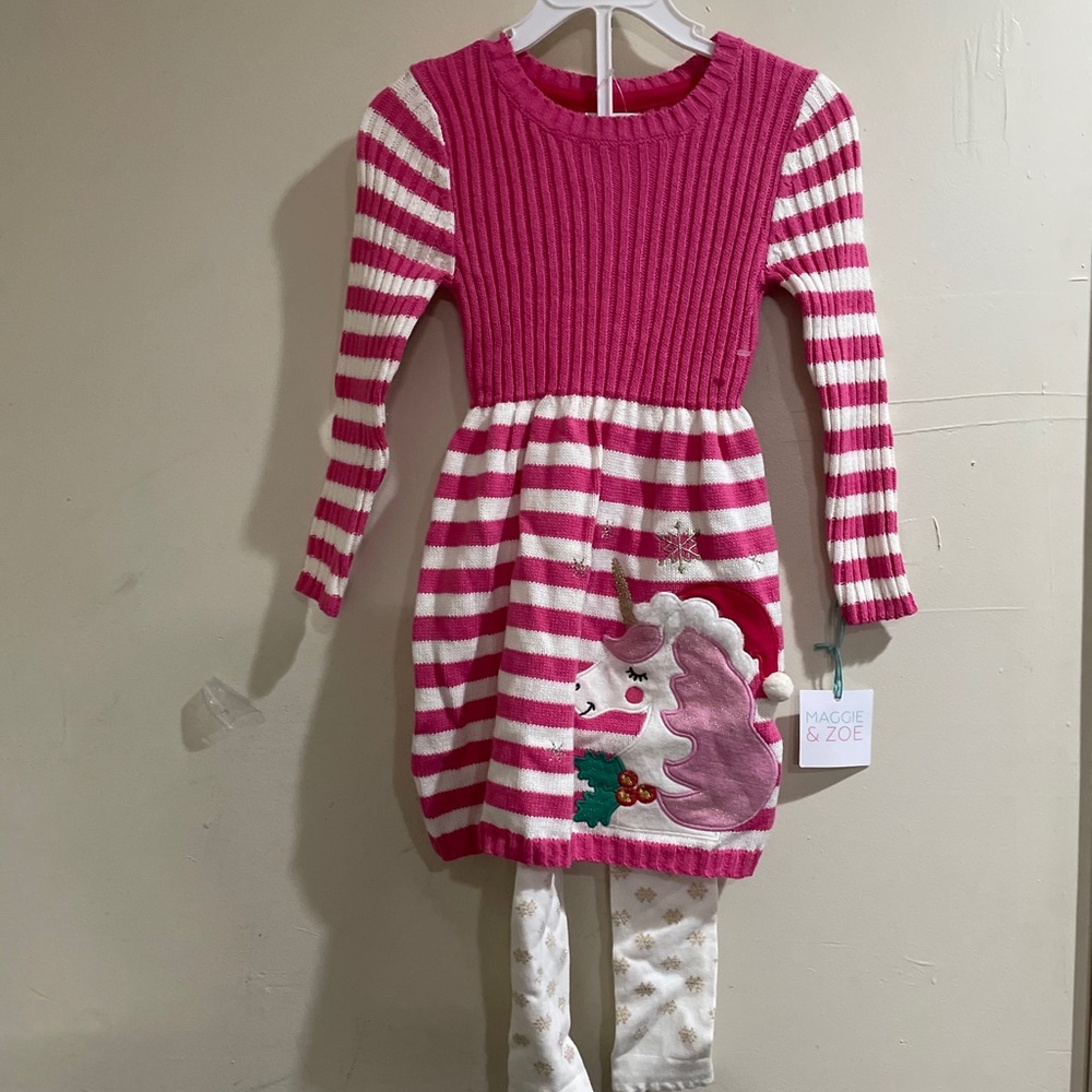 Maggie & Zoe sweater dress